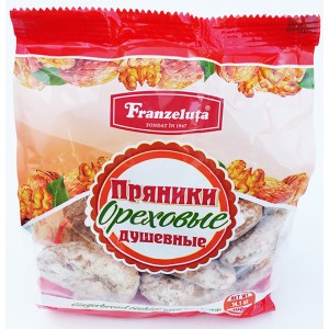 FRANZELUTA - GINGERBREAD WITH NUTS